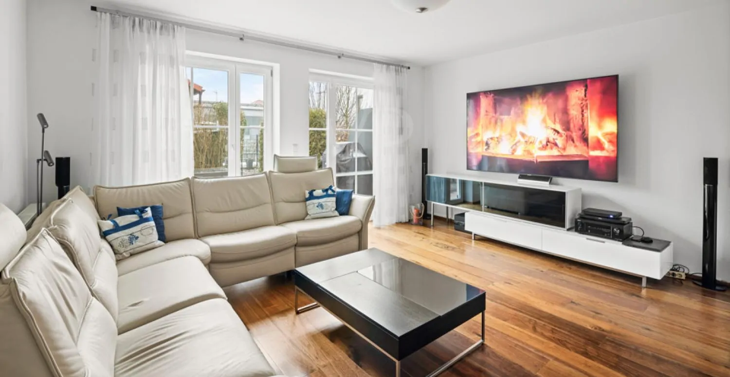 Sofort bezugsfrei: Helles Reiheneckhaus mit perfekter Anbindung für Pendler