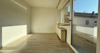 von_poll_real_estate_property_23122070_image_3