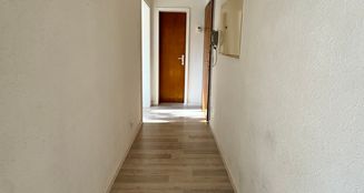 von_poll_real_estate_property_23122070_image_7