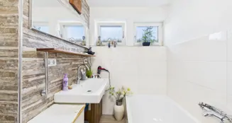 von_poll_real_estate_property_25122112_image_4