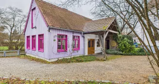 von_poll_real_estate_property_26122003_image_22