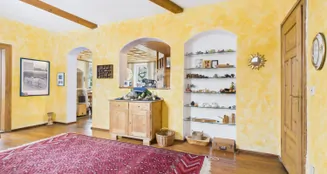 von_poll_real_estate_property_26122003_image_9