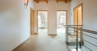 von_poll_real_estate_property_24122126_image_9