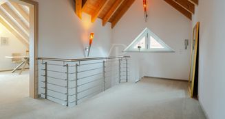 von_poll_real_estate_property_24122126_image_8