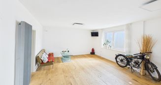 von_poll_real_estate_property_25122097_image_4