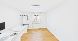 von_poll_real_estate_property_25122097_image_7