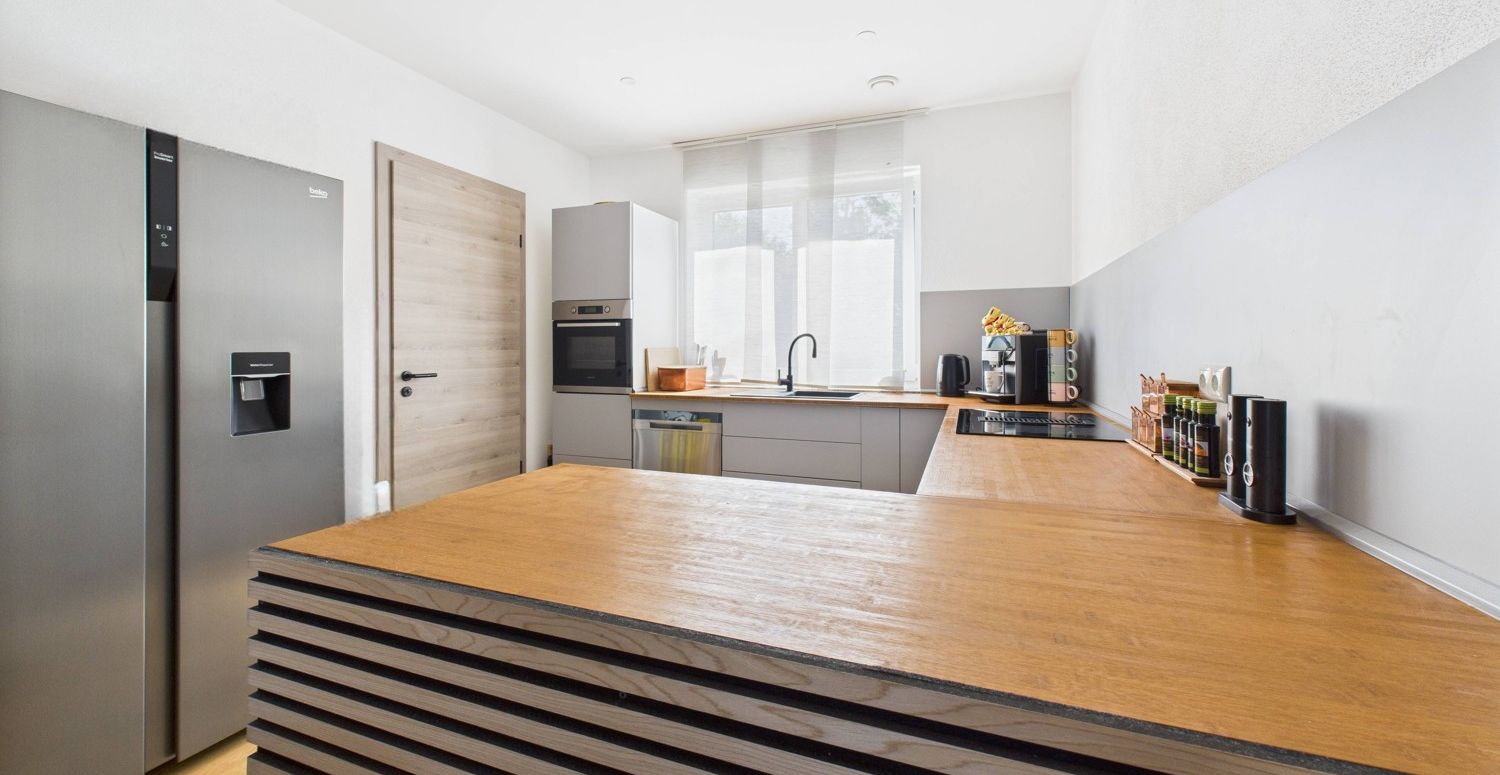Neuwertiges Reihenhaus mit Stil und Effizienz