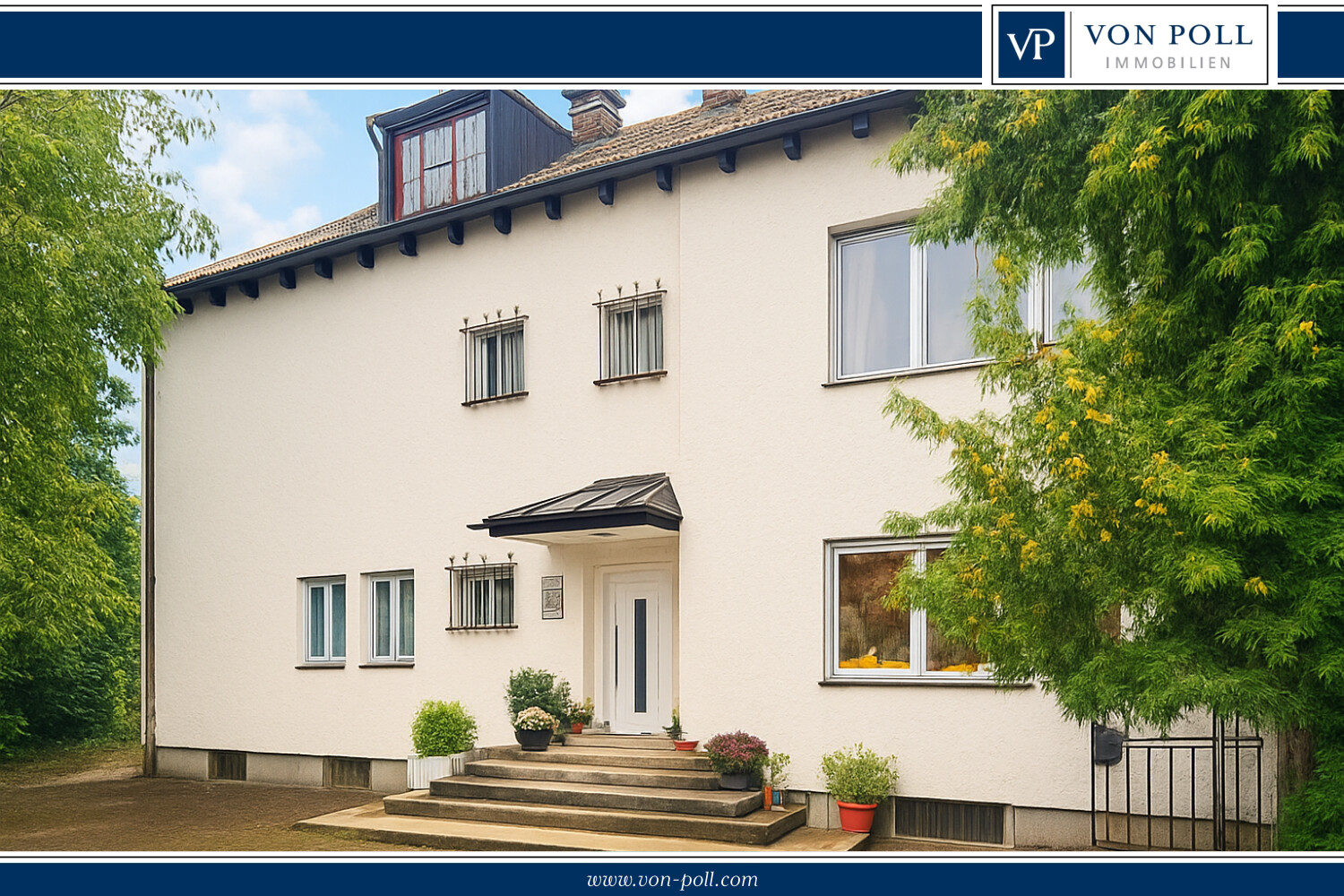 Großzügiges Einfamilienhaus mit Pool und weitläufigem Grundstück