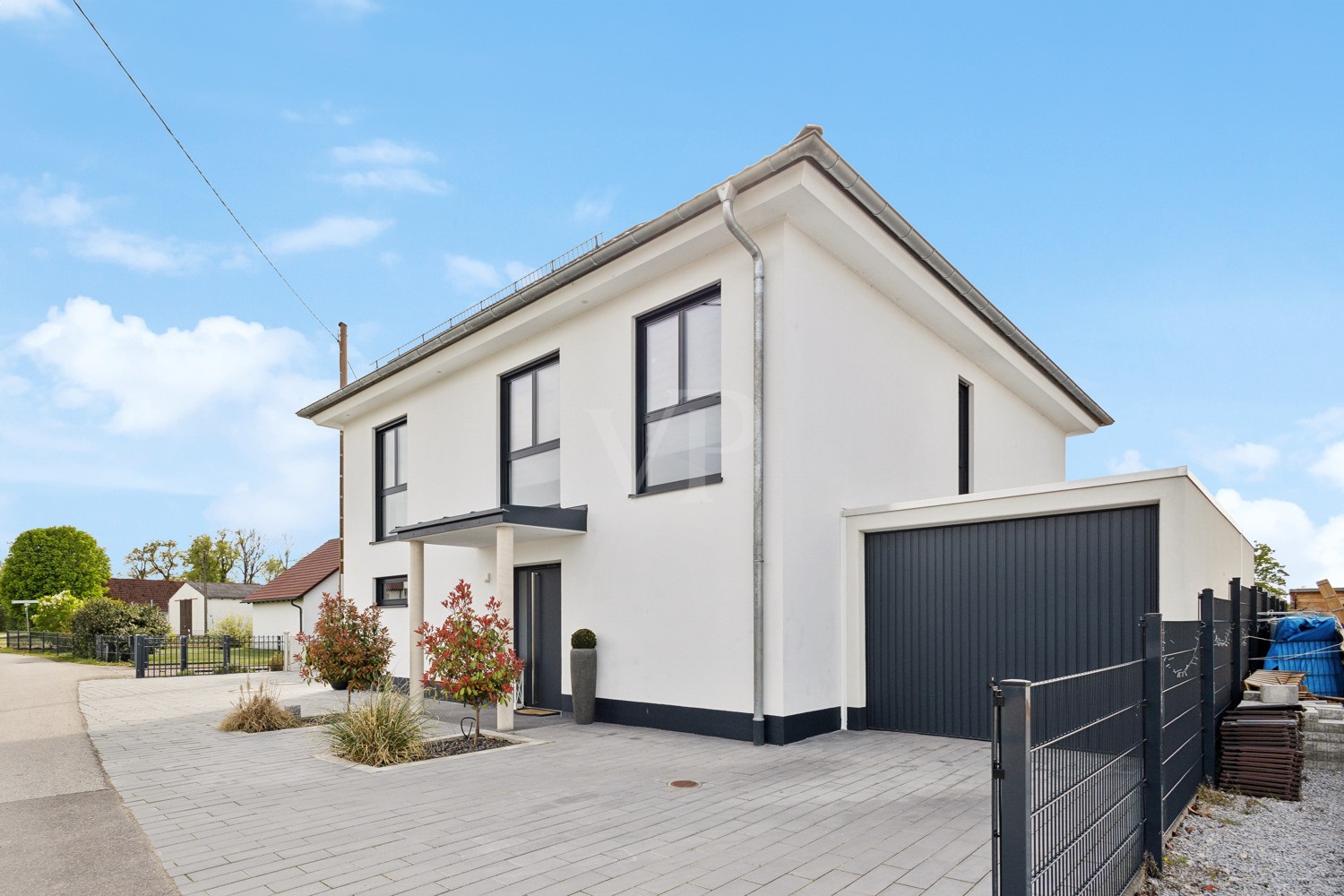 Energieeffizientes Zuhause mit Blick ins Grüne und Top-Ausstattung