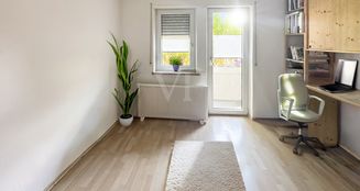 von_poll_real_estate_property_24122095_image_4