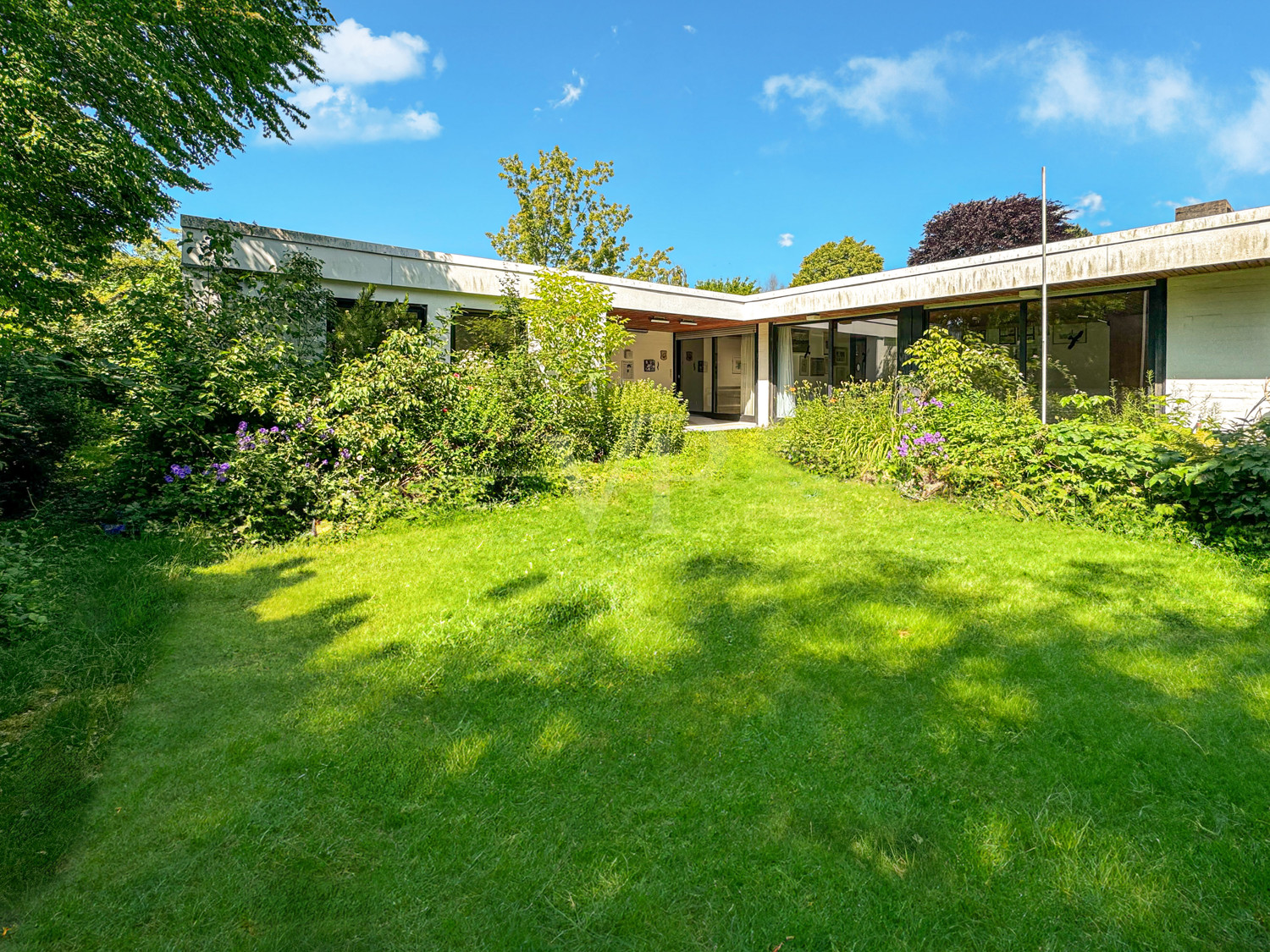 Bungalow mit Einliegerwohnung unweit der Spickelwiese