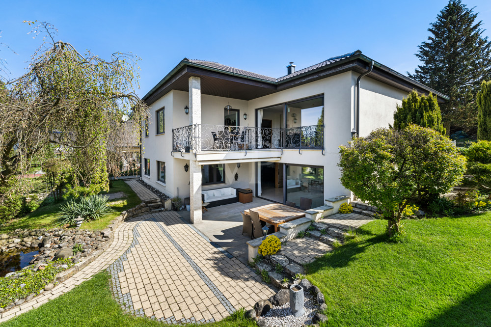 Familienfreundliches Einfamilienhaus mit Sonnengarten in Uniklinik-Nähe