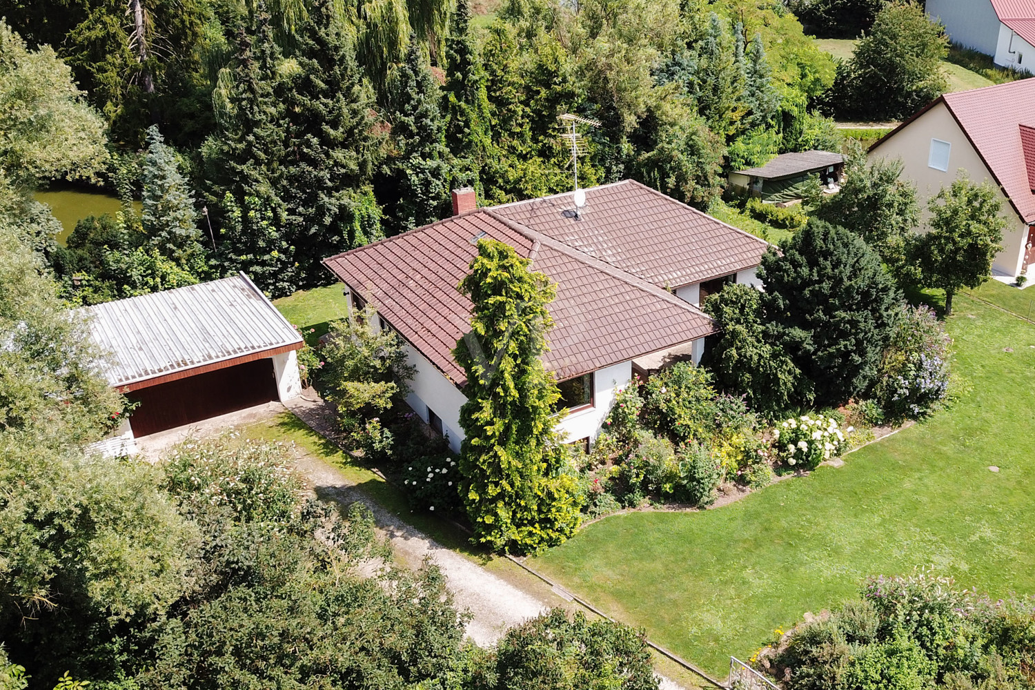 Wohnen auf einer Ebene:  Bungalow in ruhiger Lage