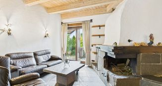 von_poll_real_estate_property_25122088_image_3
