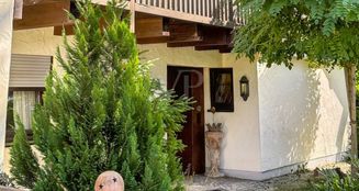 von_poll_real_estate_property_25122088_image_1