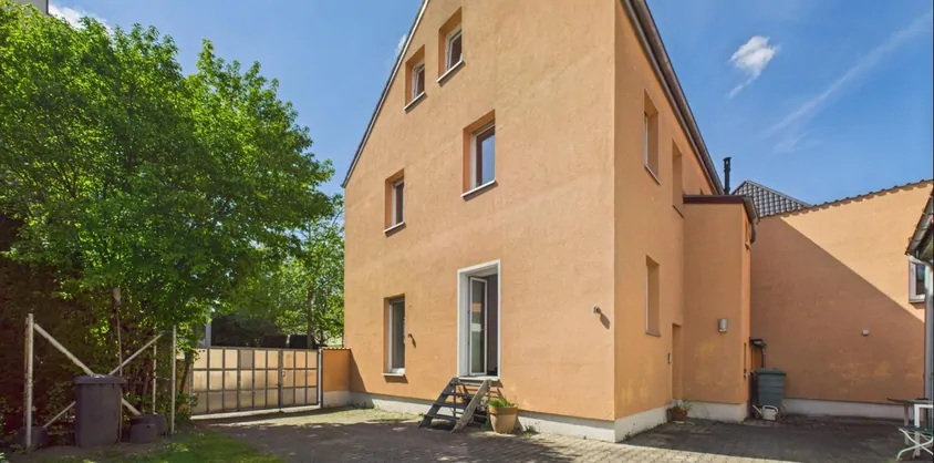 von Poll Immobilien GmbH