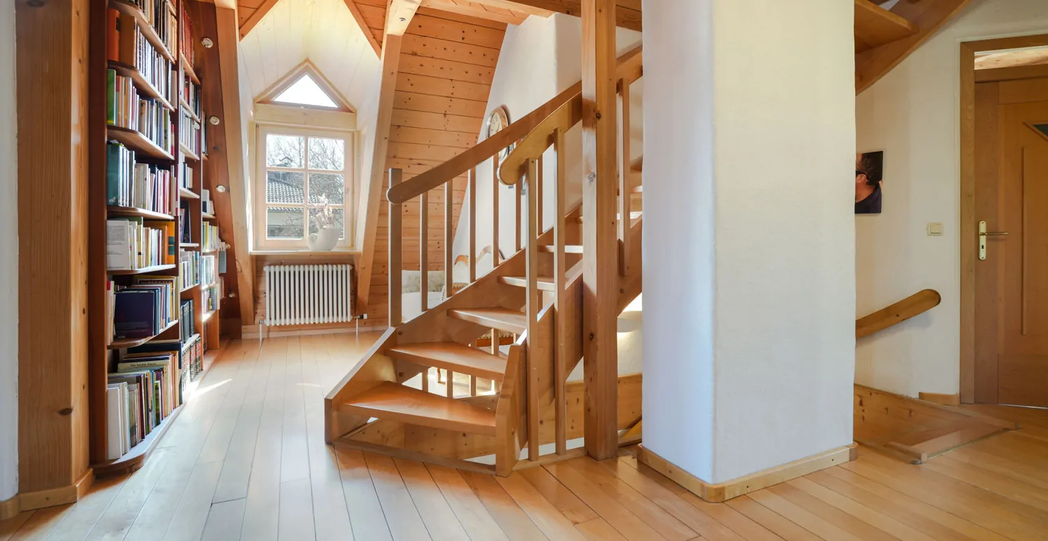 Exklusives Anwesen in Biberbach – Wohnkomfort trifft auf Nachhaltigkeit