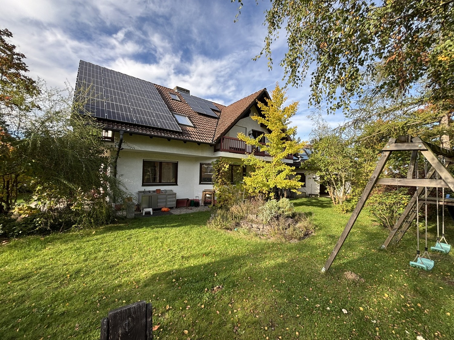 Einfamilienhaus auf weitläufigem Grundstück in ruhiger Lage mit Erweiterungsoption