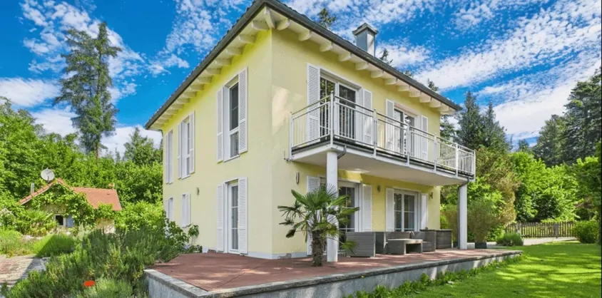 von Poll Immobilien GmbH