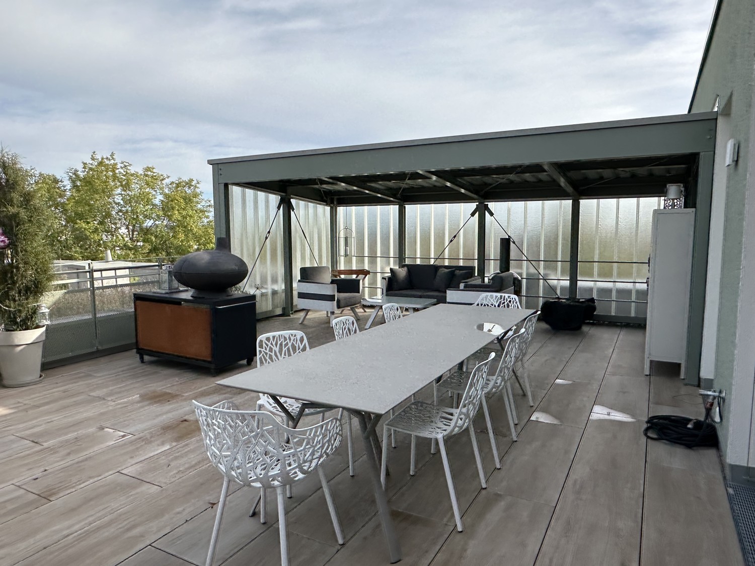 Sonnige Dachterrassenwohnung mit zusätzlichem Atrium