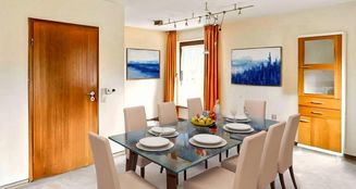 von_poll_real_estate_property_25122002_image_0
