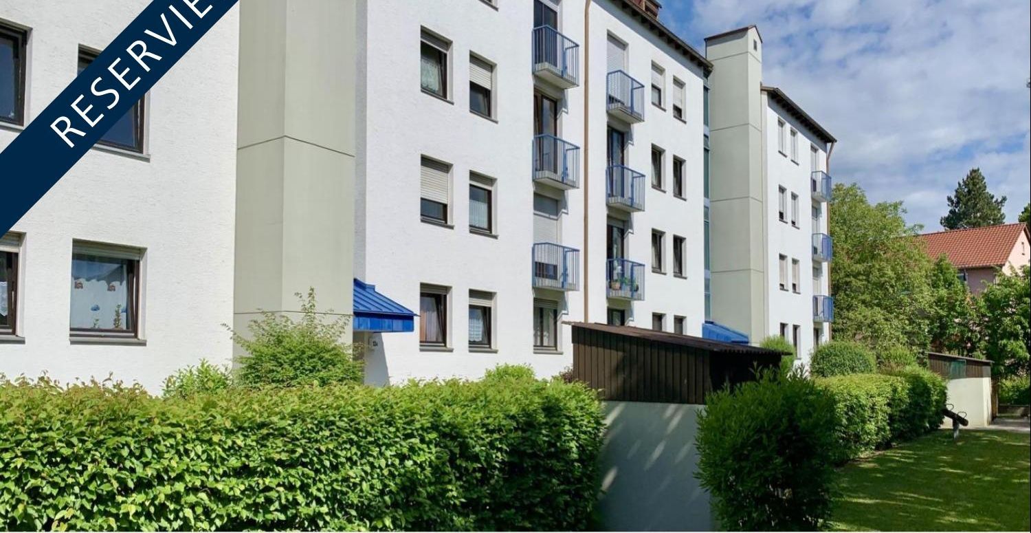 Reserviert: Charmante 3-Zimmer-Wohnung in begehrter Lage mit Aufzug, Balkon und Tiefgaragenstellplatz