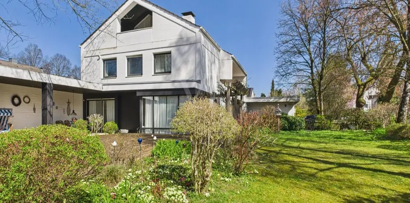 von Poll Immobilien GmbH