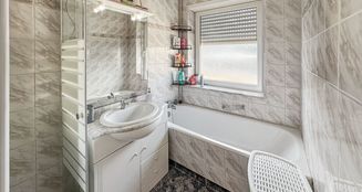 von_poll_real_estate_property_25122051_image_3