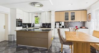 von_poll_real_estate_property_25122122_image_5