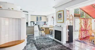 von_poll_real_estate_property_25122122_image_2