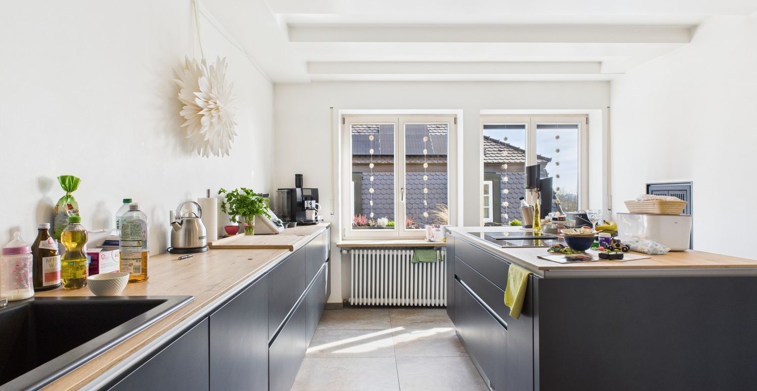 Luftige Eleganz mit Balkon und herrlichem Weitblick