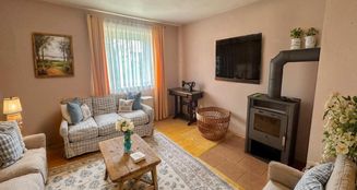 von_poll_real_estate_property_25122047_image_1