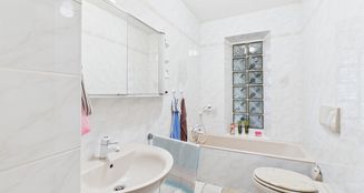 von_poll_real_estate_property_25122056_image_3