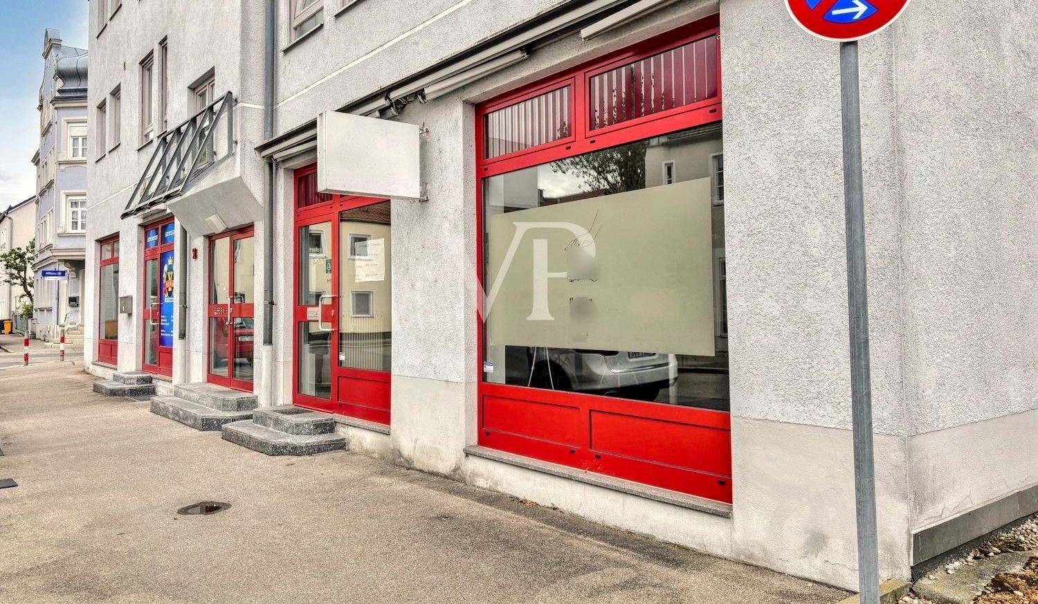 Reserviert: Ansprechende Gewerbeeinheit im Zentrum von Lechhausen