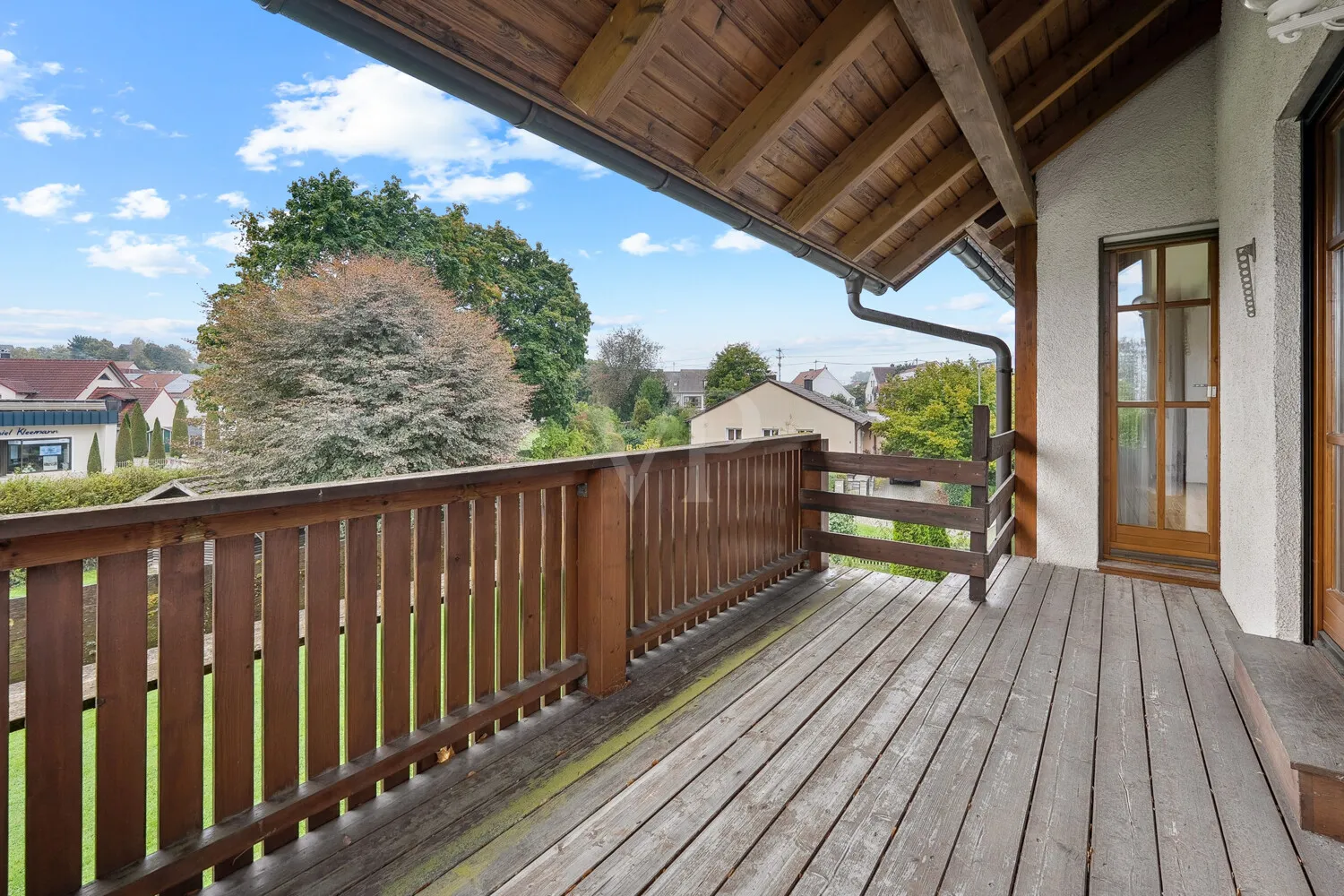 Großzügiges Anwesen in Biberbach für Lebensträume, Generationen und Visionen