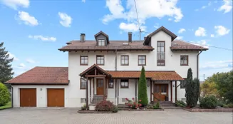 von_poll_real_estate_property_25122113_image_0