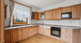 von_poll_real_estate_property_25122113_image_3