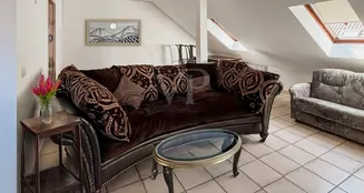 von_poll_real_estate_property_24122112_image_2