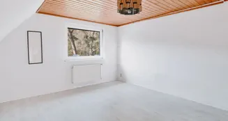 von_poll_real_estate_property_25105015_image_12