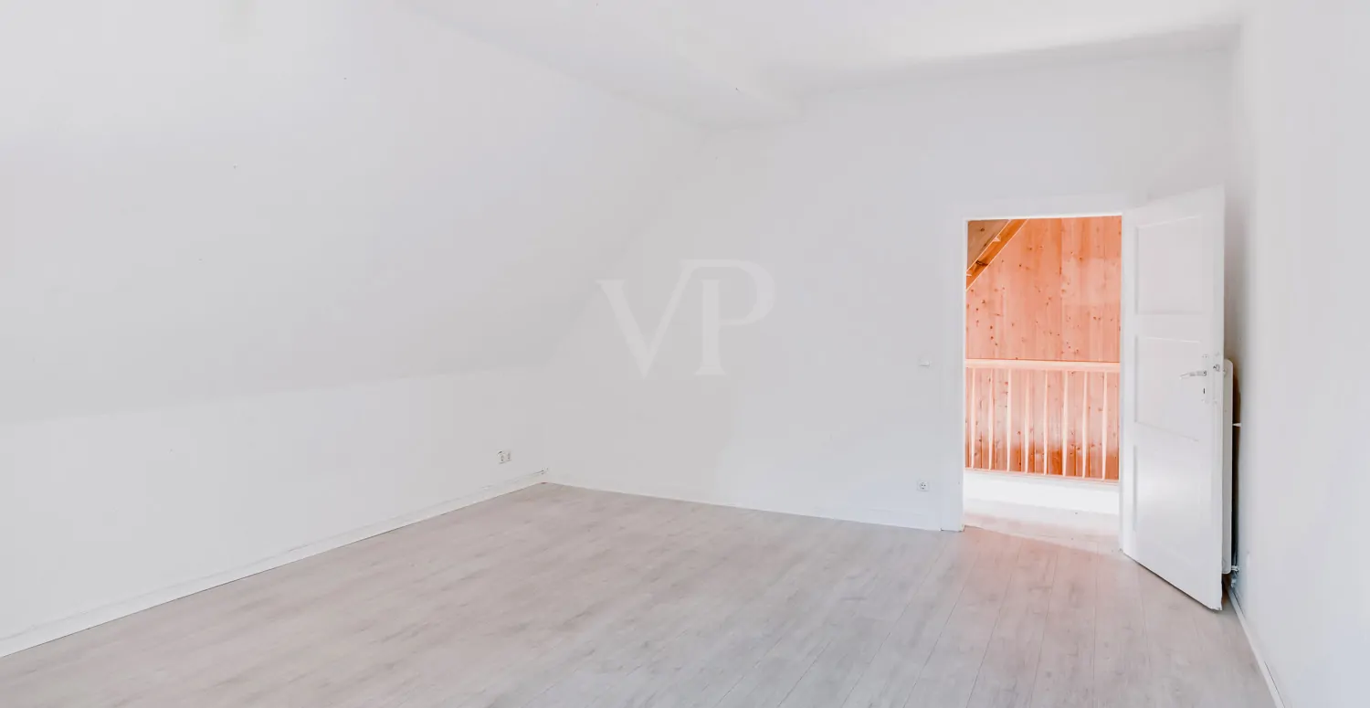 Sanierungsbedürftiges Einfamilienhaus mit Potenzial – ideal für kreative Wohn- oder Nutzungskonzepte