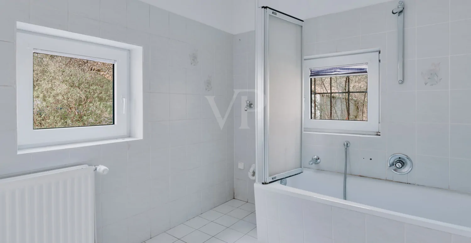 Badezimmer im Erdgeschoss