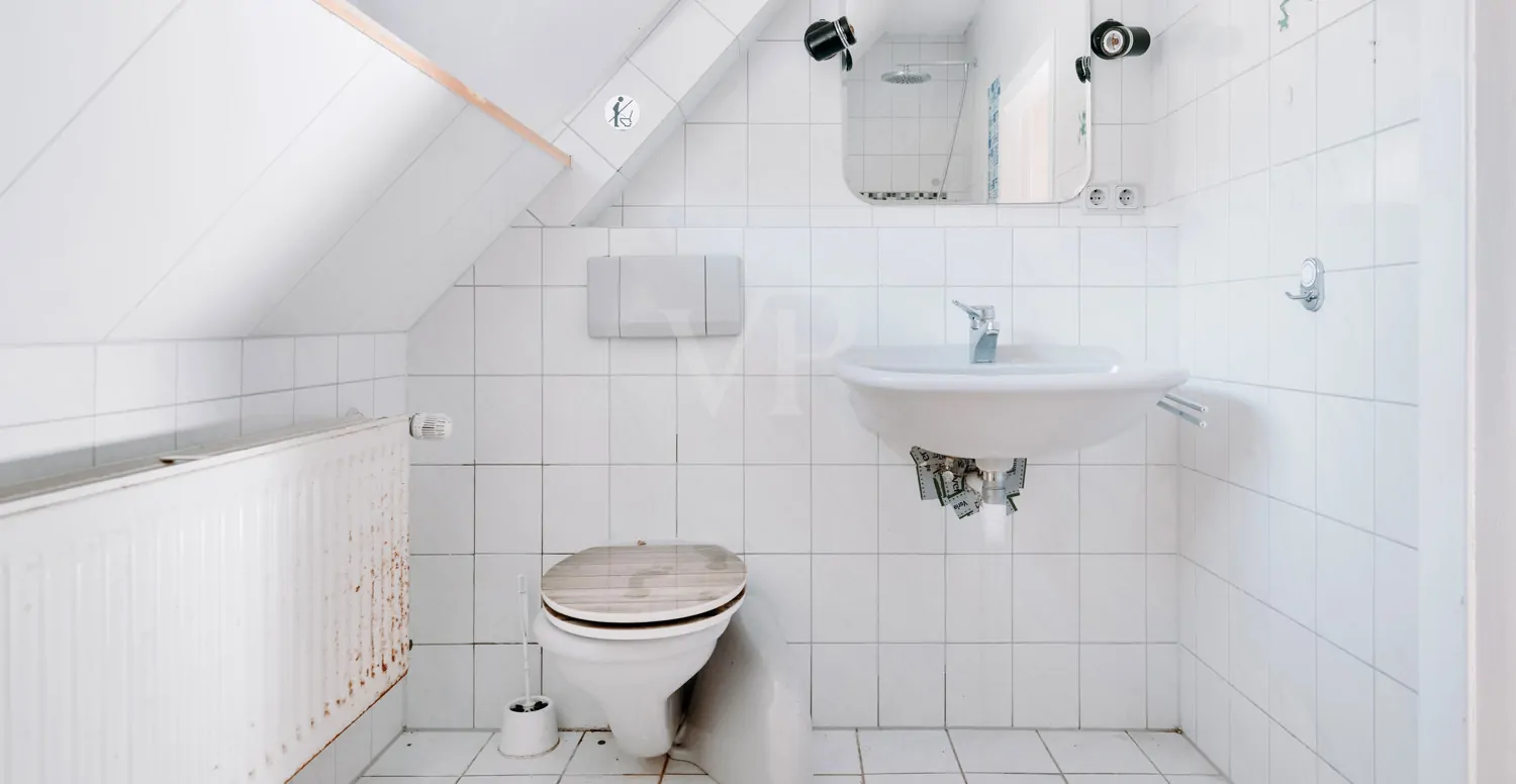 Sanierungsbedürftiges Einfamilienhaus mit Potenzial – ideal für kreative Wohn- oder Nutzungskonzepte