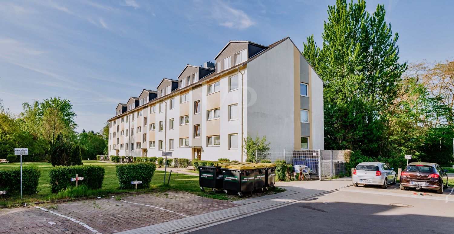 Solide Kapitalanlage: 4-Zimmer-Wohnung mit Loggia