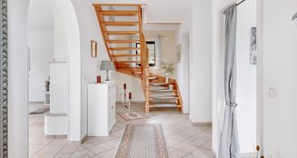 von_poll_real_estate_property_25105021_image_3