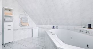 von_poll_real_estate_property_25105021_image_16