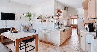 von_poll_real_estate_property_25105022_image_17