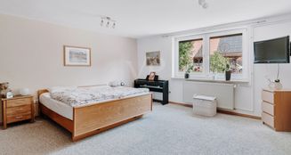 von_poll_real_estate_property_25105022_image_13