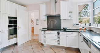 von_poll_real_estate_property_25105025_image_9