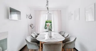 von_poll_real_estate_property_25105026_image_4