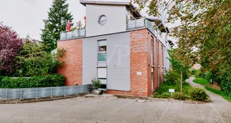 von_poll_real_estate_property_25105027_image_11